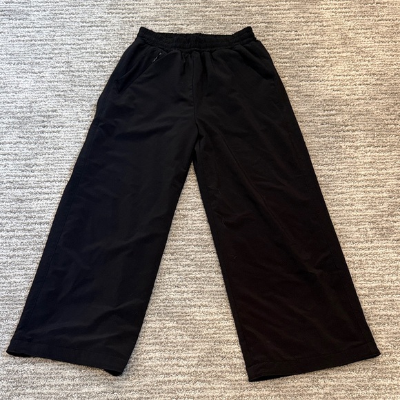 Athleta Other - Athleta girls wide leg pants